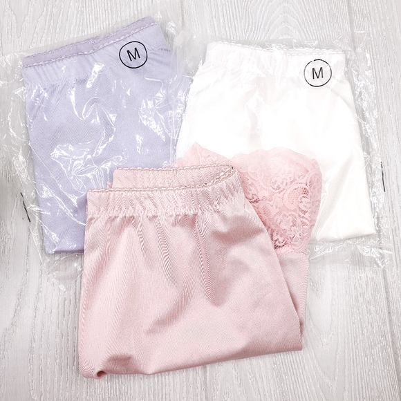 Rhonda Shear 3-pack Smooth Pin Up Panty with Lace - Picture 4 of 6